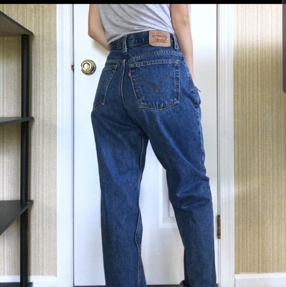 Levis